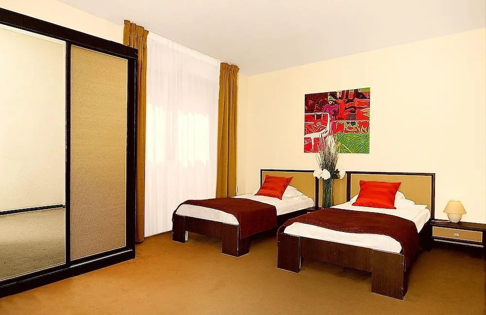 Hotel Trianon Bükreş