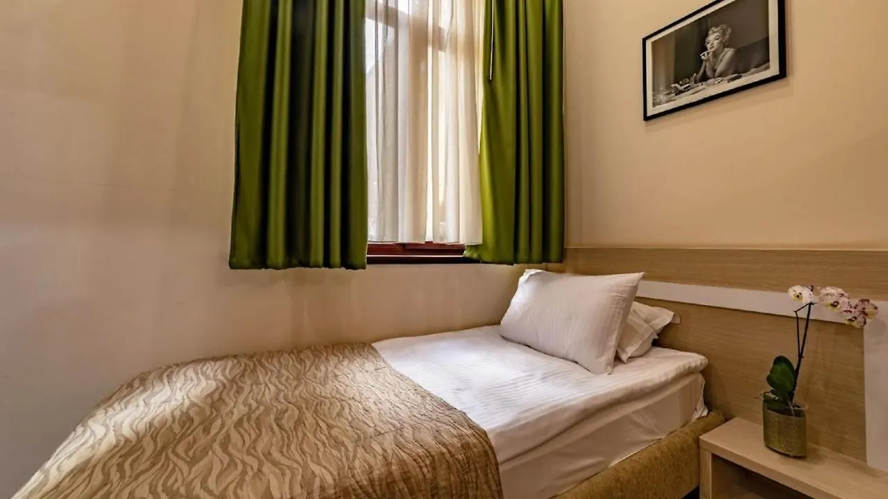 Hotel Trianon Bükreş