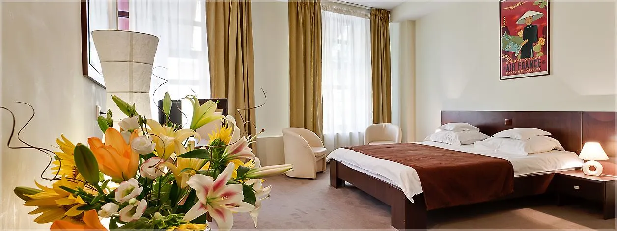 Hotel Trianon Bükreş