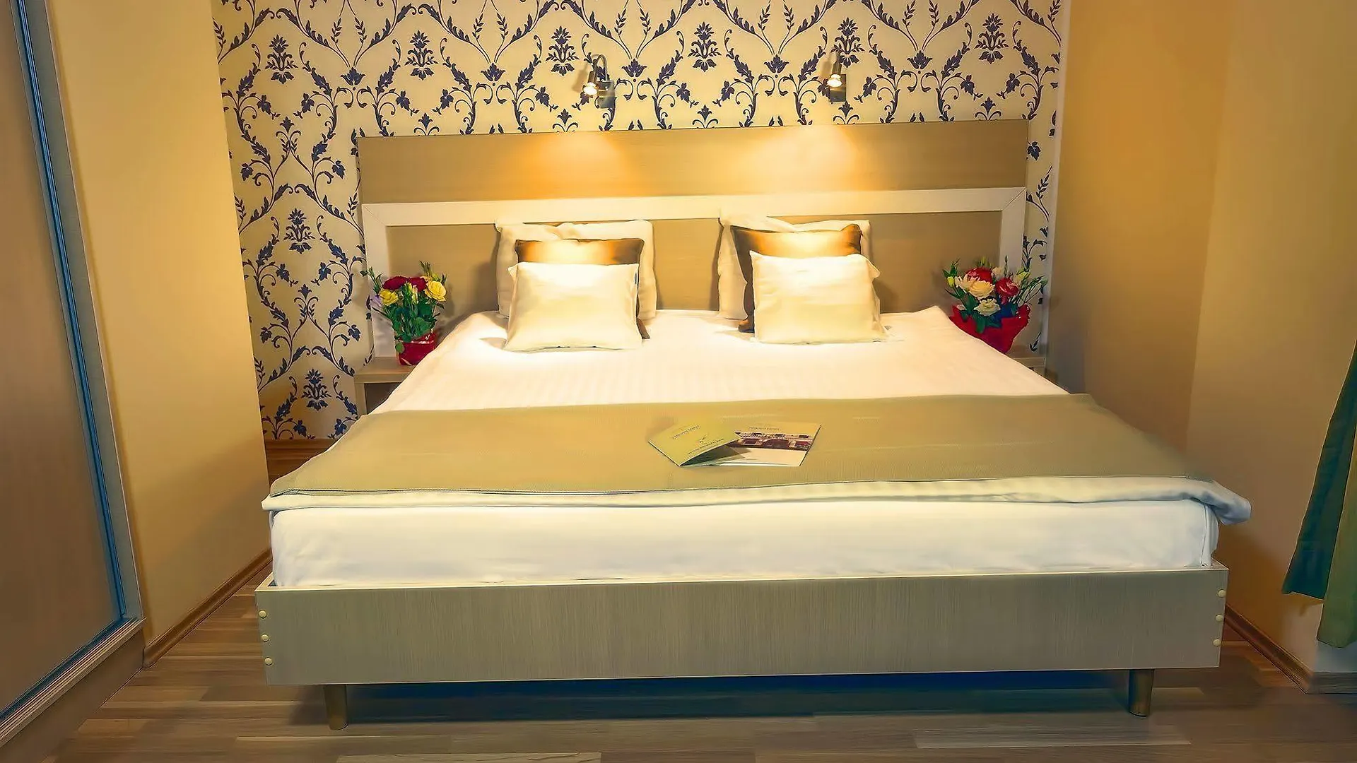 Hotel Trianon Bucharest 3*,