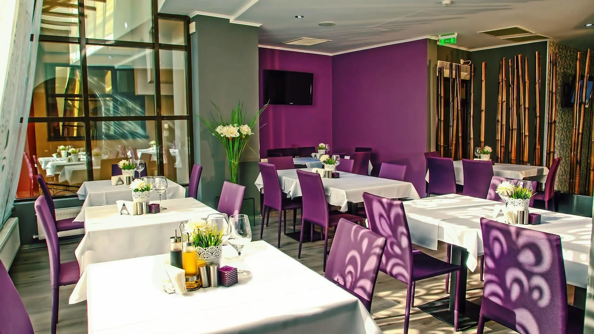 Hotel Trianon Bucharest 3*,